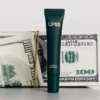 Lipss Lipper Lip Gloss Smells like money – lūpų blizgesys (9ml)