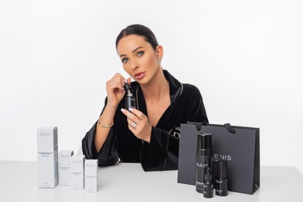 hug Helenis Biocosmetics Aqua Eye Lifting serumas (15ml)